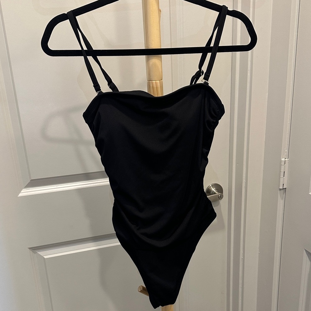 Shade & Shore Black One-Piece Swimsuit